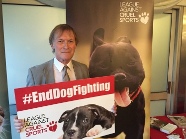 Sir David calls for an end to dog fighting